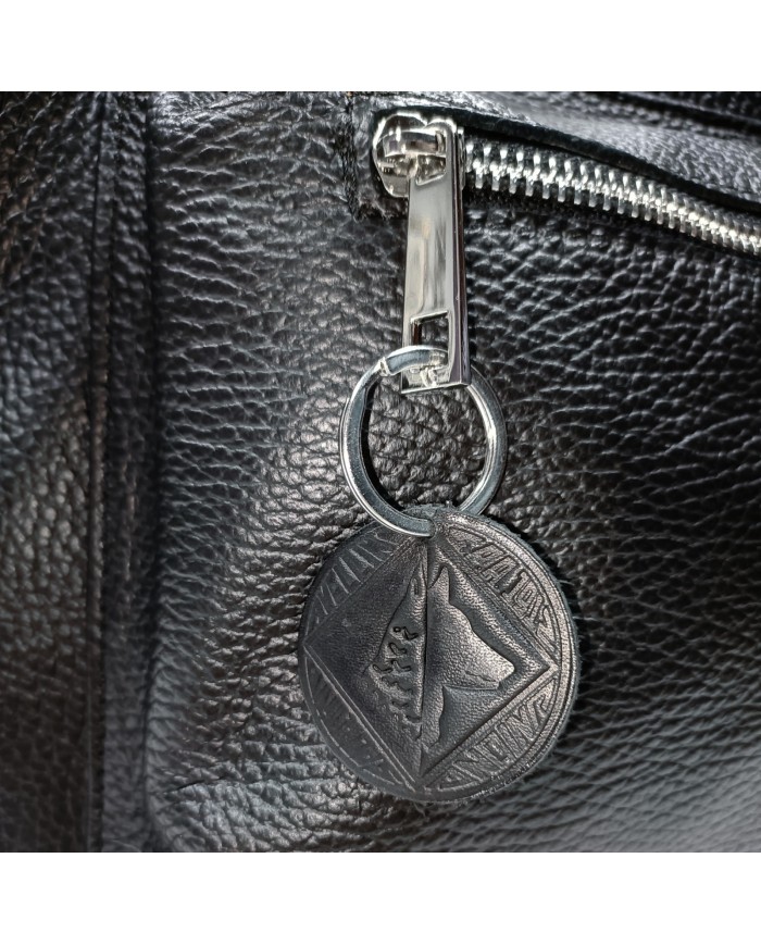 ZAINO IN PELLE con portachiavi incluso